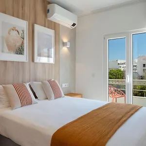 Made Hotell